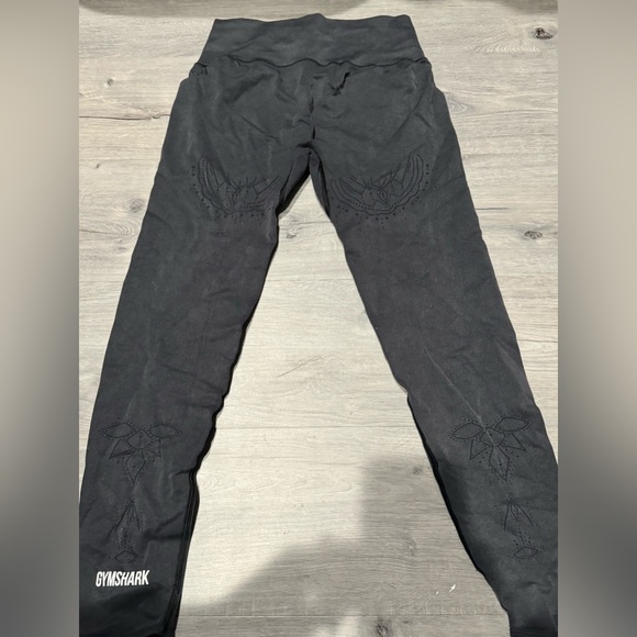 GYMSHARK Studio Leggings Mandala Style - Picture 2 of 5
